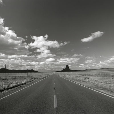 Road to Monument Valley